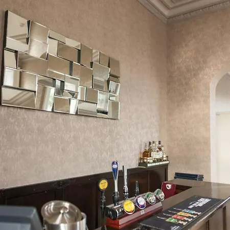 منزل ريفي Westlakes And Restaurant سيسكال